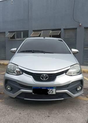TOYOTA ETIOS 1.5 XLS SEDAN 16V FLEX 4P AUTOMÁTICO